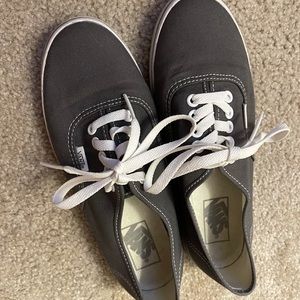 Women’s gray vans